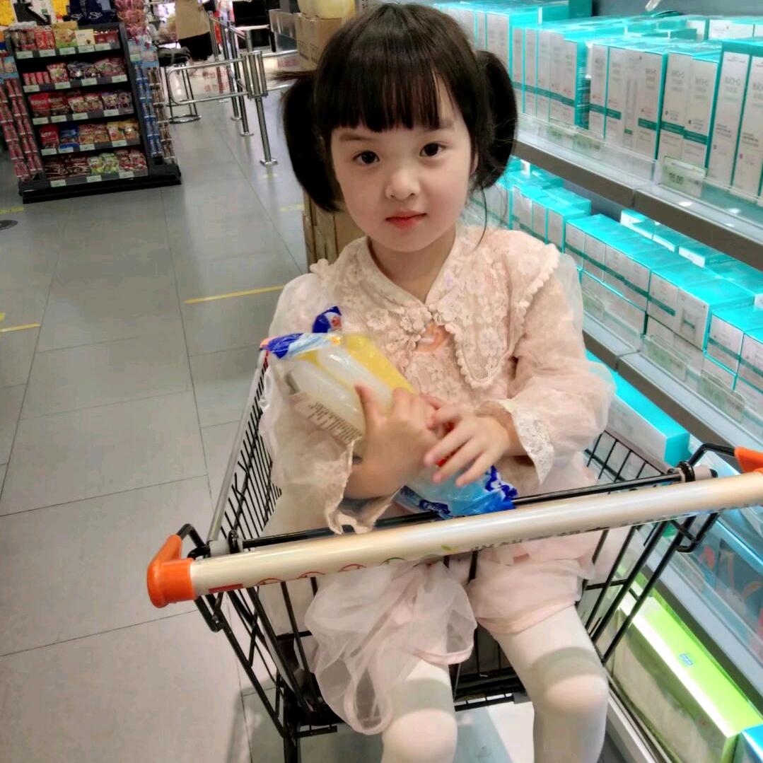 可爱的果果琦🐶