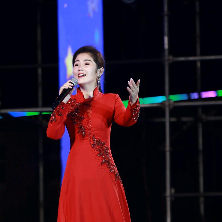 九妹张慧玲（陆家班）