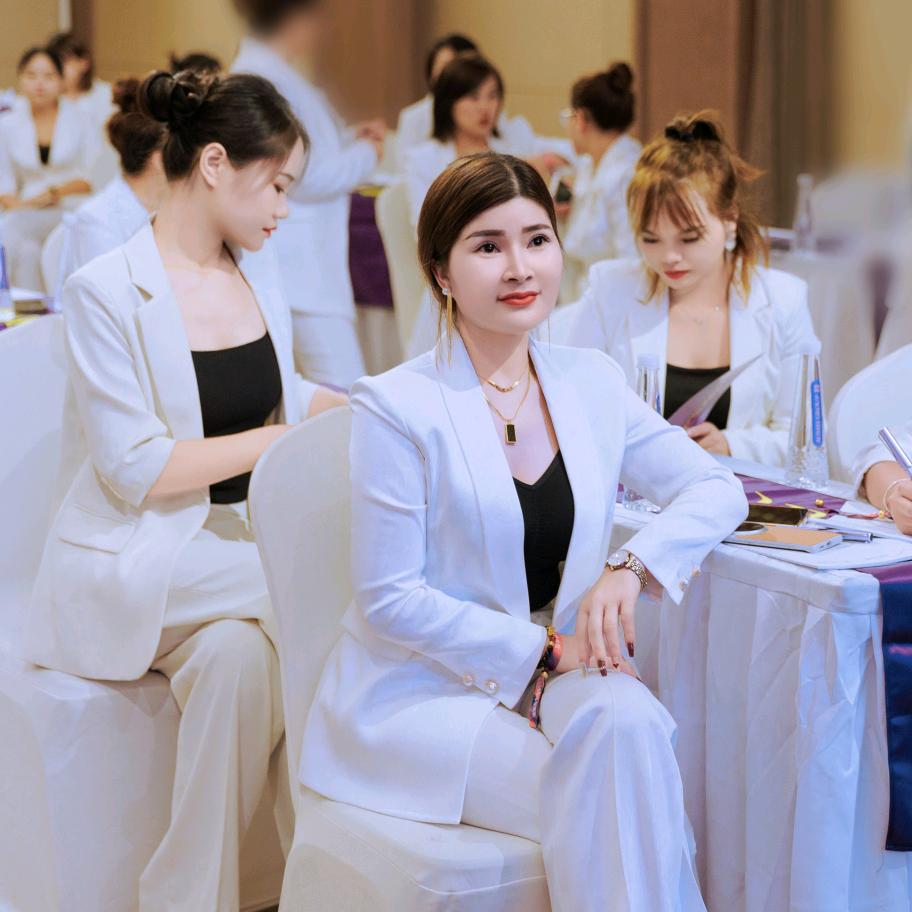 杨美 啡美人轻脂品牌方