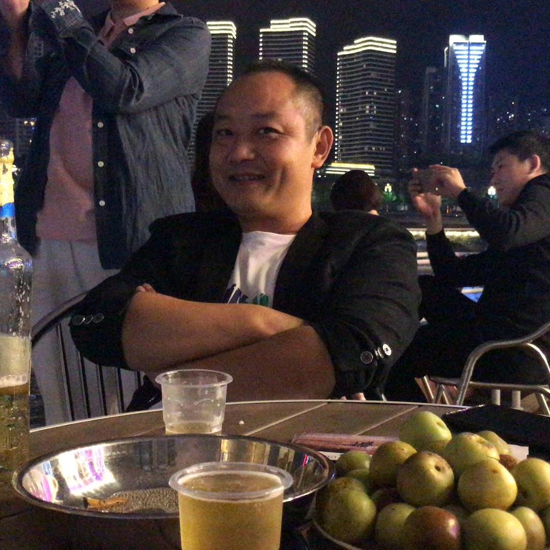 景强冉行
