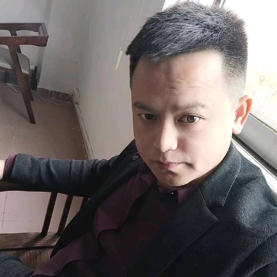@阿龙