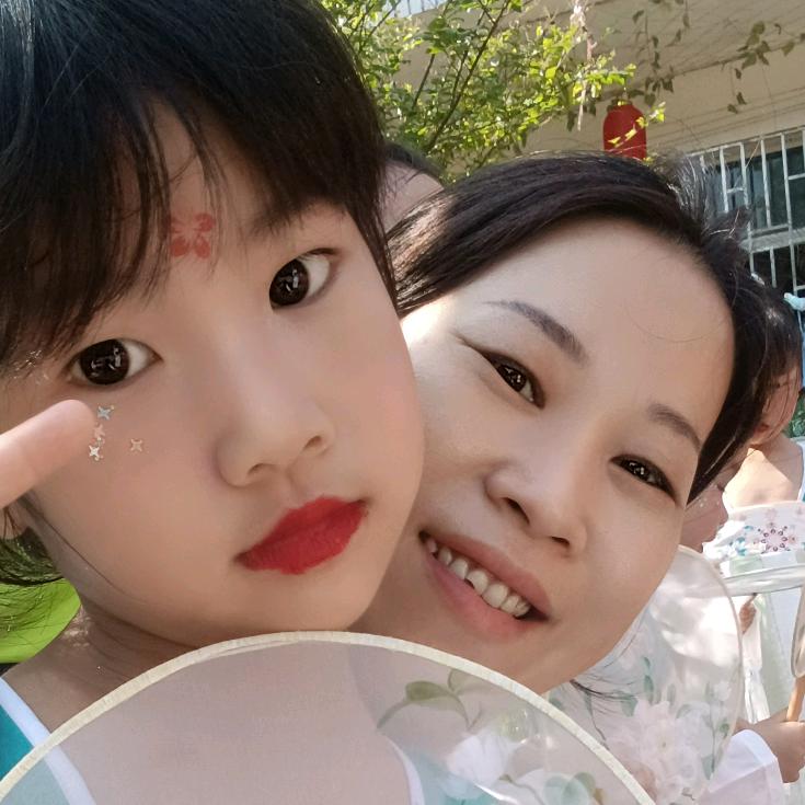 🌺🌺有你们就幸福🐷🐔🐷