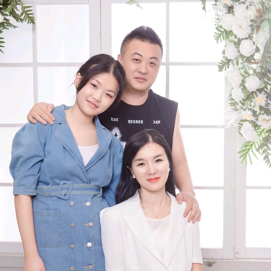 石抱峰☞(粮贸)