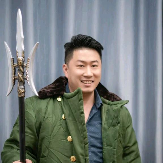 平度市王超房产中介部《招助理》