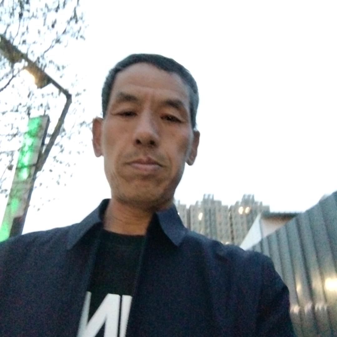 李金龙