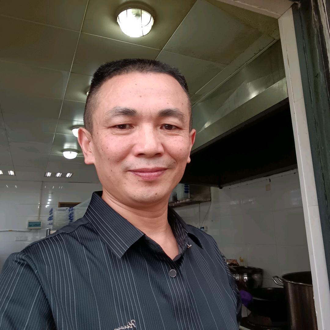 七和弦重庆火锅餐饮管理有限公司