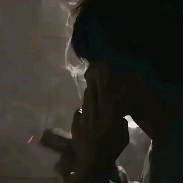 落泪笔记心上/.