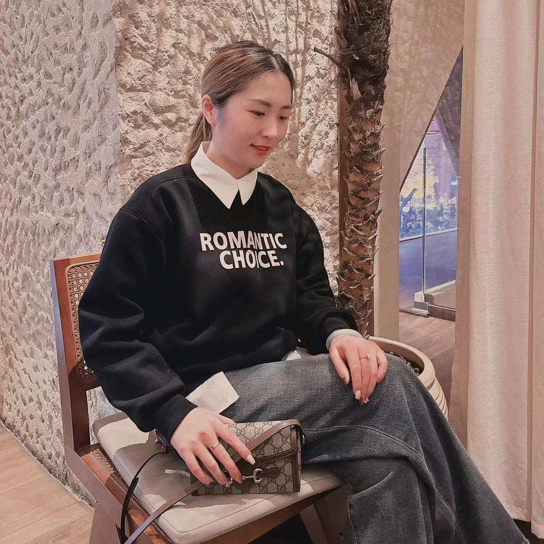 昆明铭家画廊小王