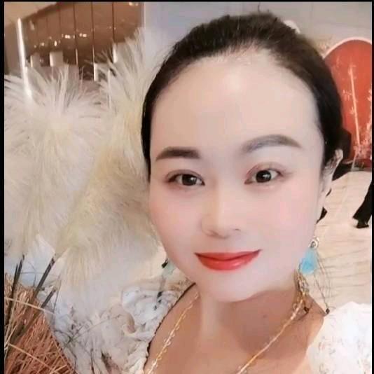 莉莉美容老师