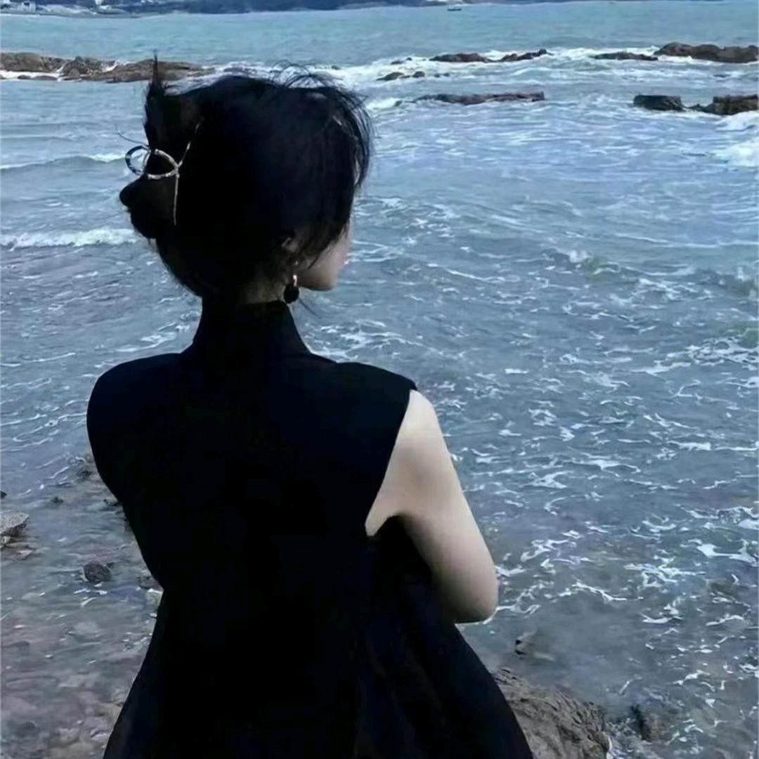 沉默🎀