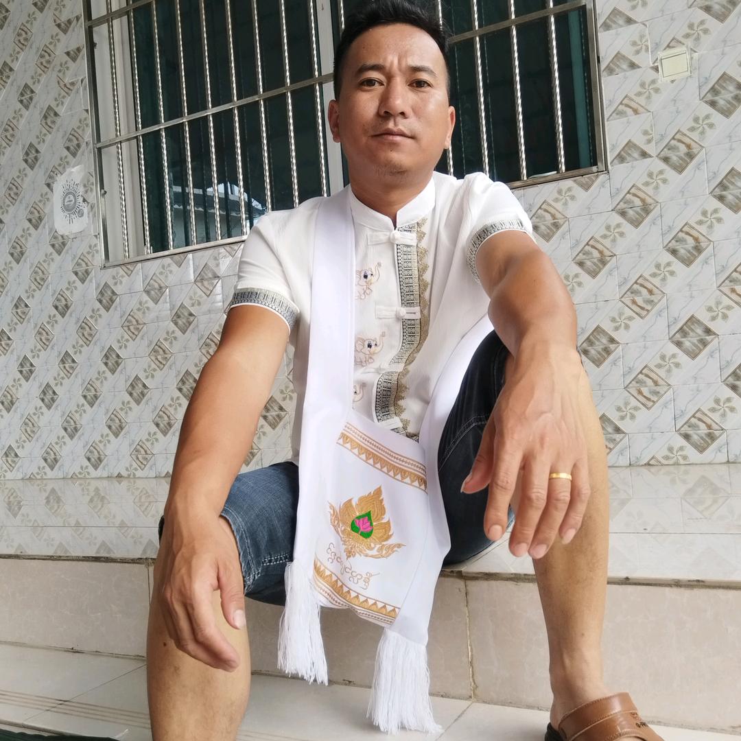 岩德宏（石）