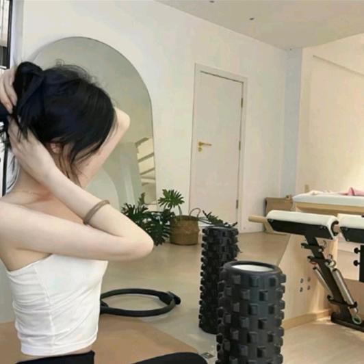 小v👇（观祝抖号）