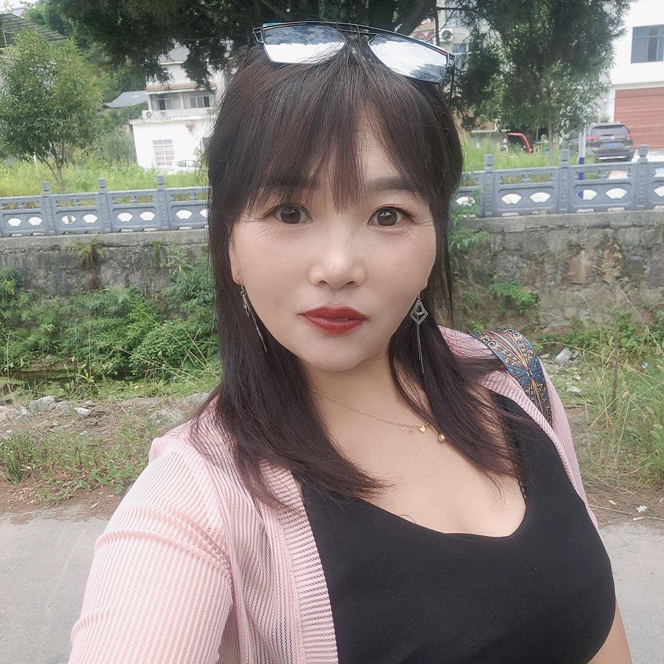月亮蓉儿