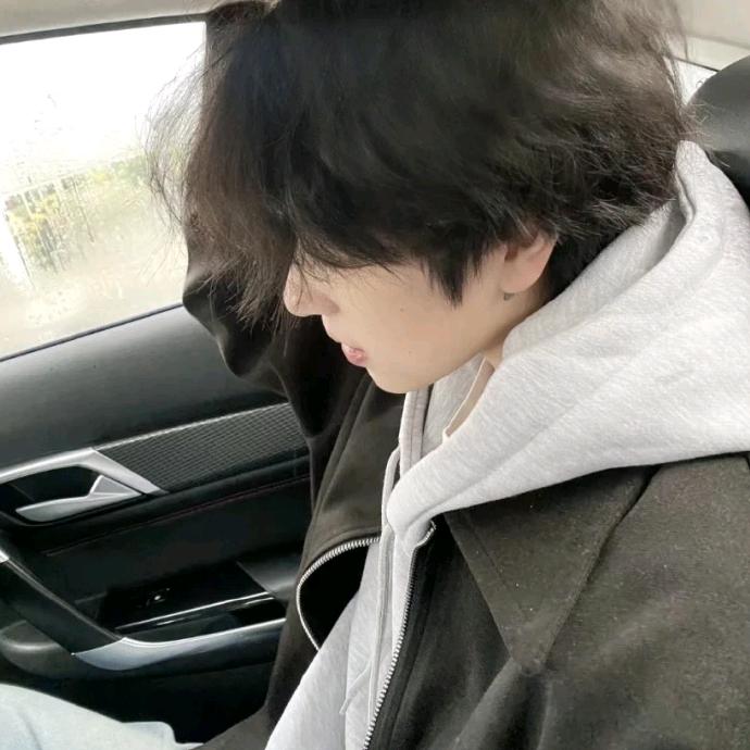 烦 好烦 烦到死了