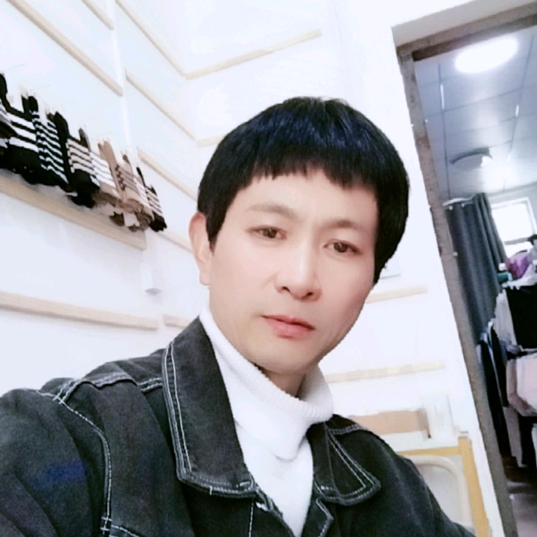 批发零售内衣袜子的强哥