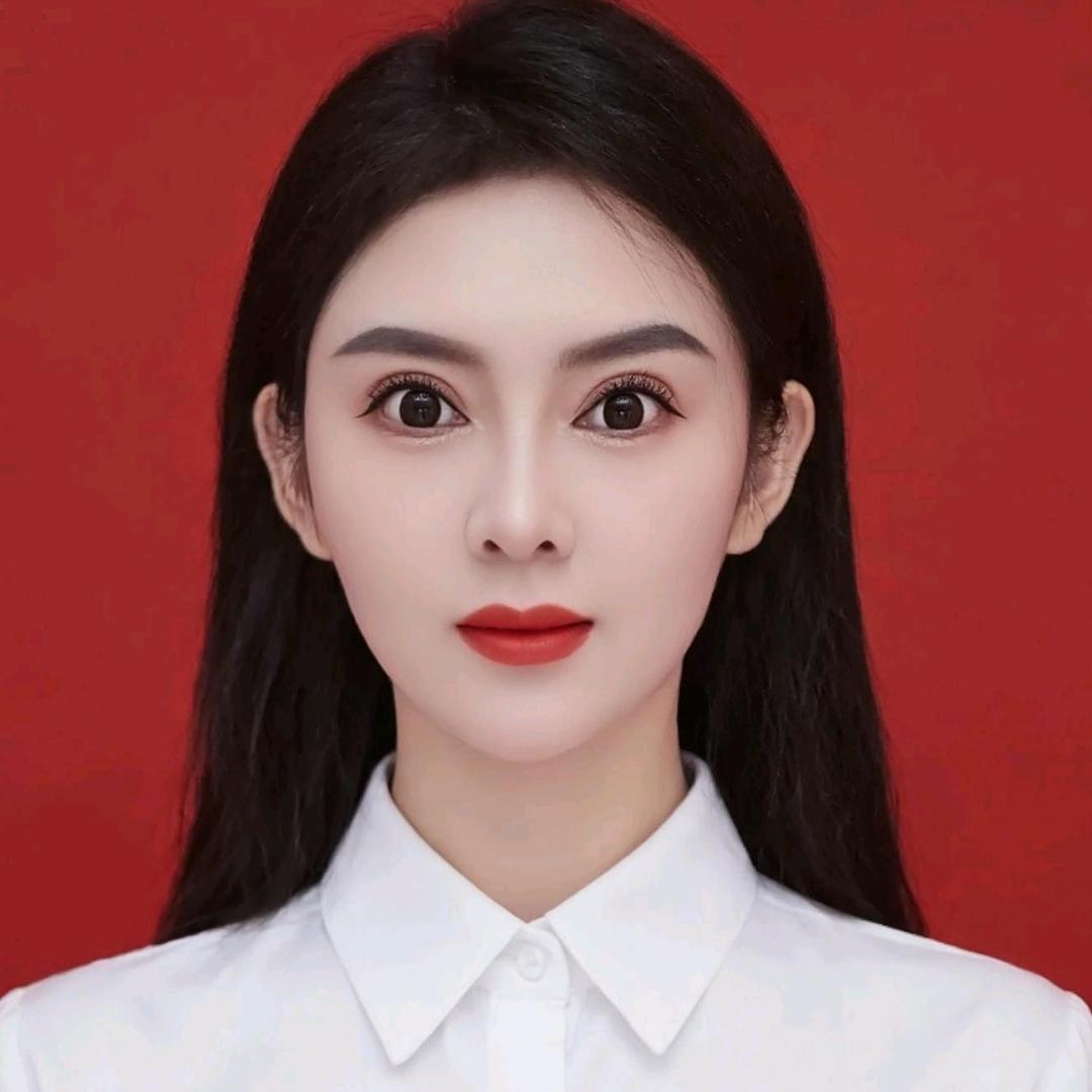 ℳiss.🌻『 N  』🌸