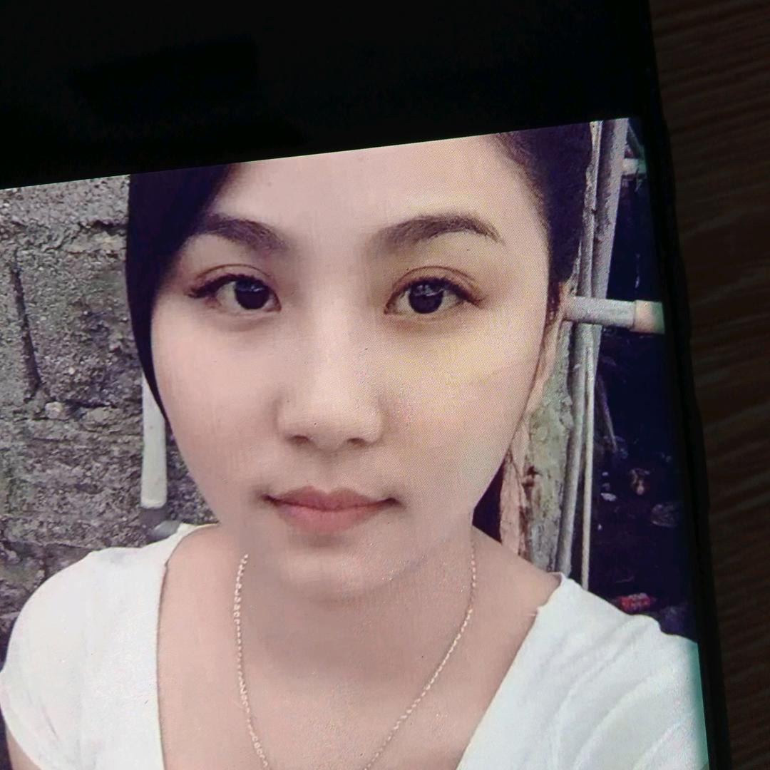 丽洁（万里通服饰有限公司）