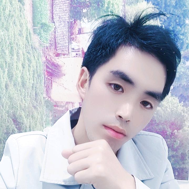 小彭《努力前行》