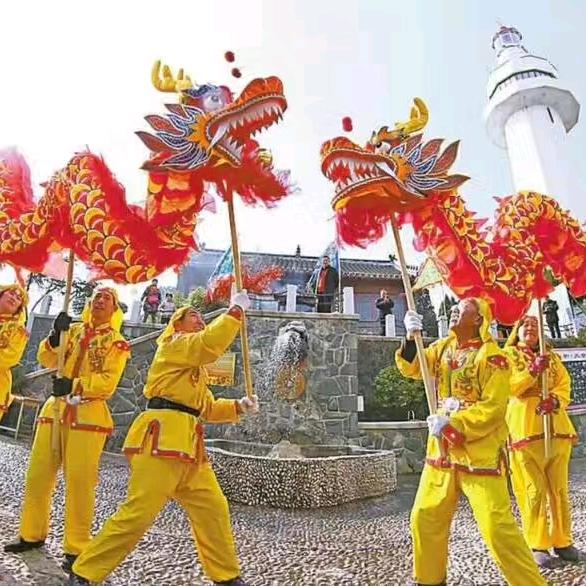 振兴龙狮乐队便民服务