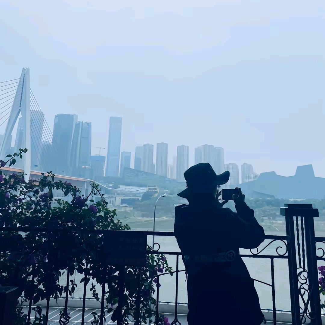 是小鱼呀