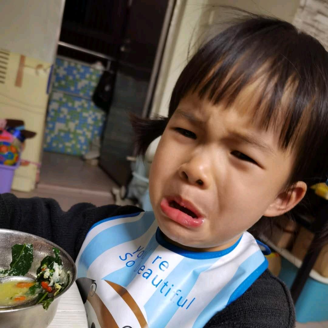 弥宝吃饭了