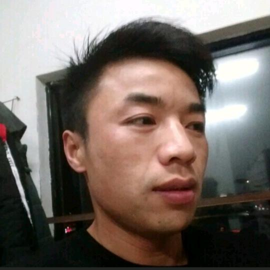 小爱哥