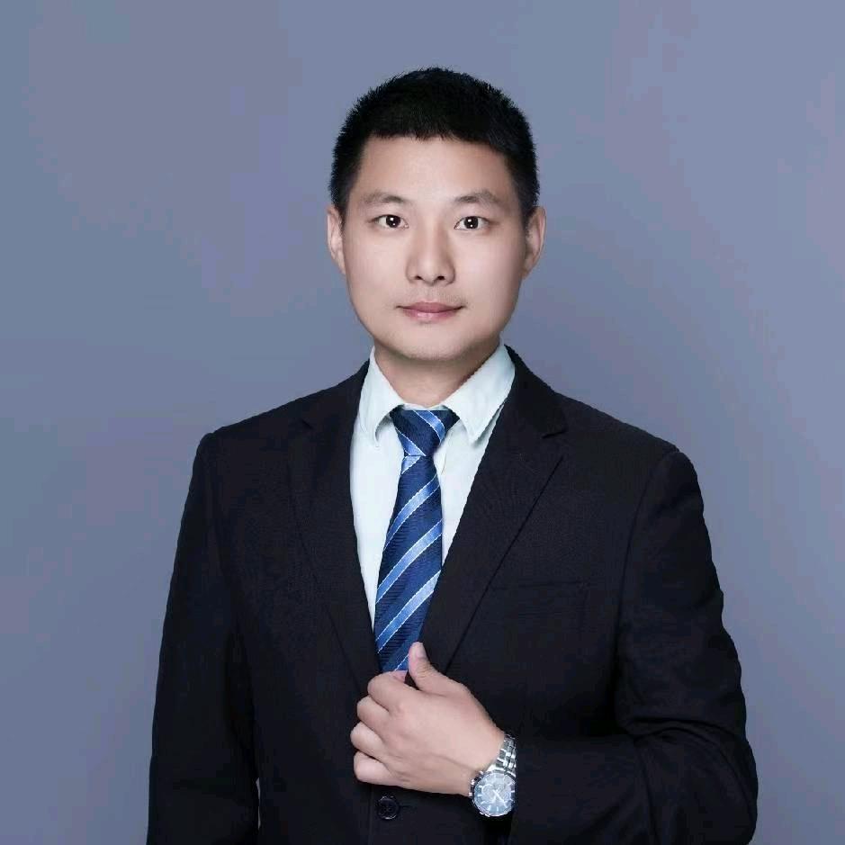 努力的七哥