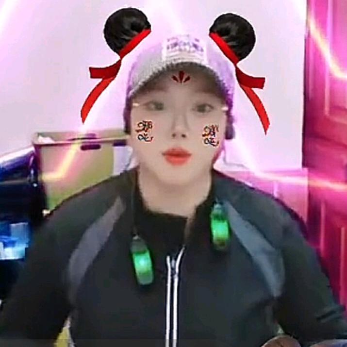 悠然🌈🌈(21:00)