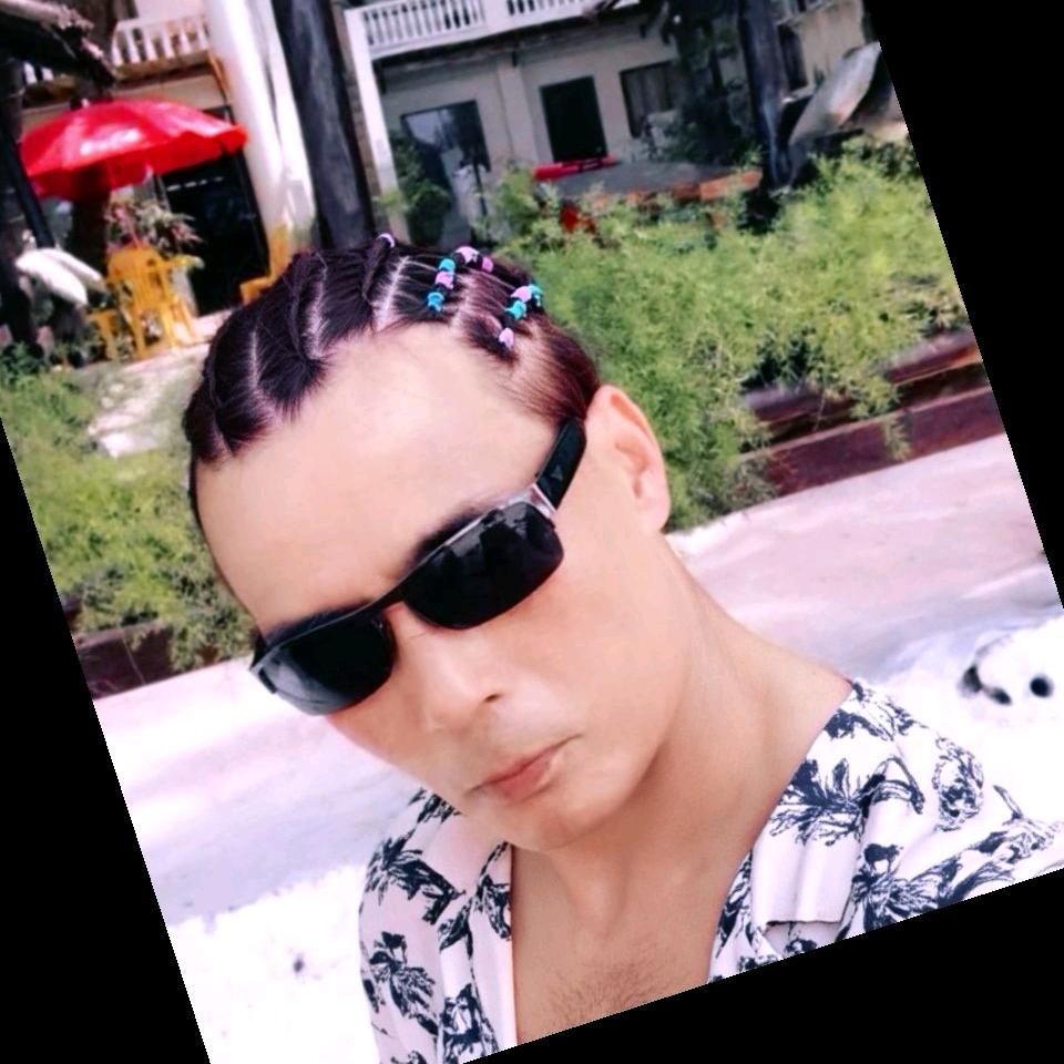 洪心