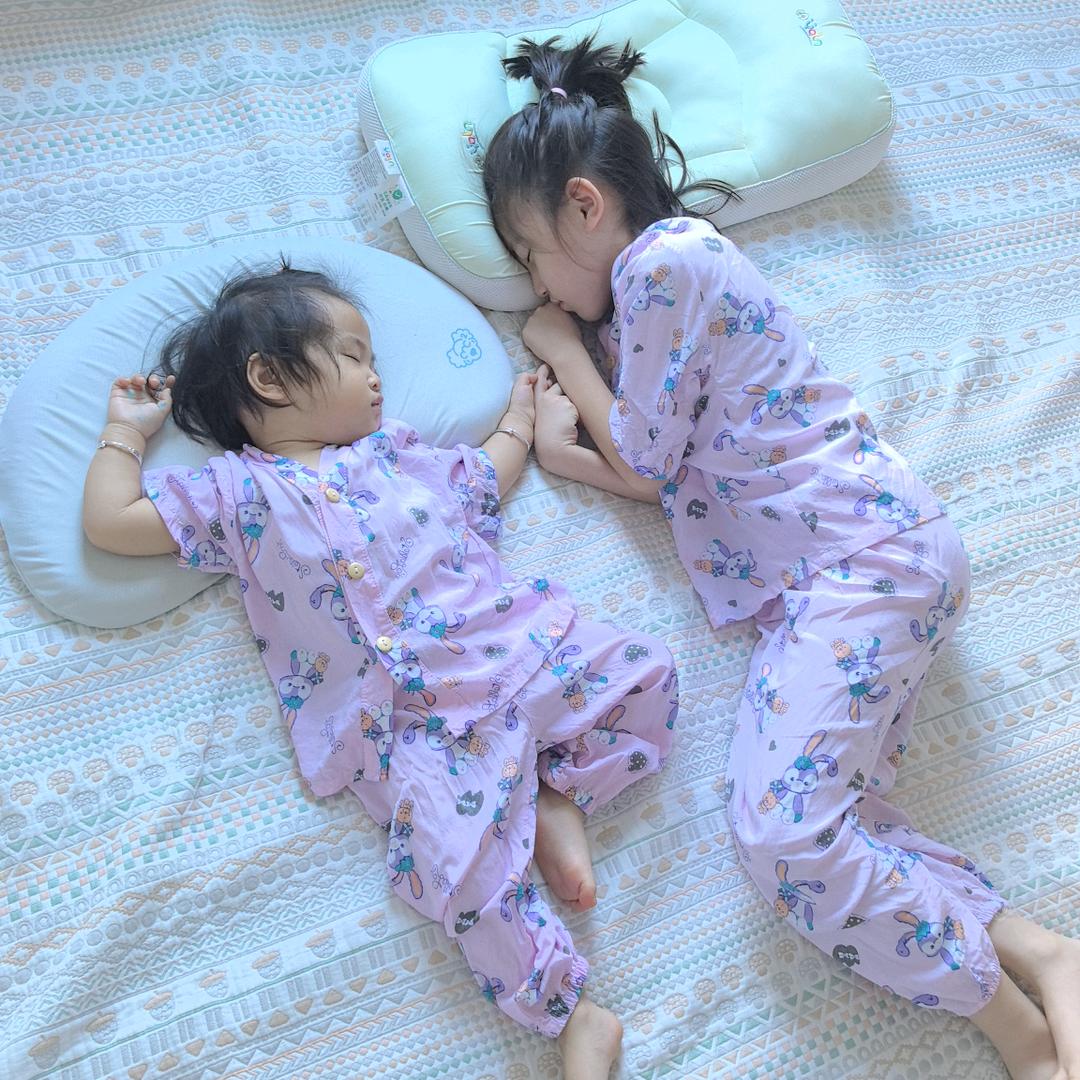 甜甜的妹妹安安吖