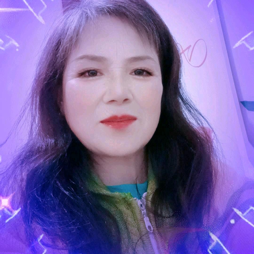 《浅笑嫣然》洪姐