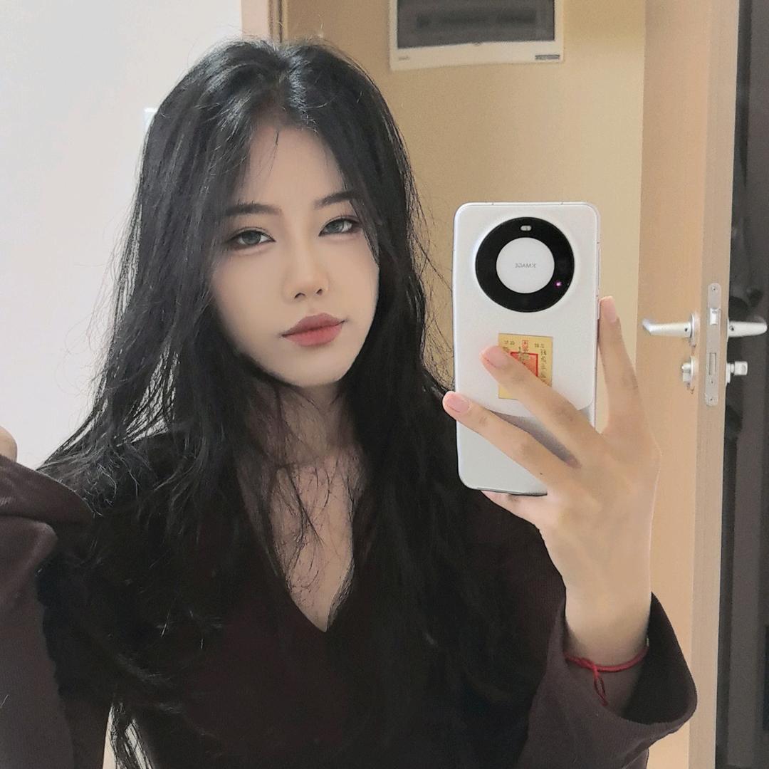 奇幻妈咪眠月头像