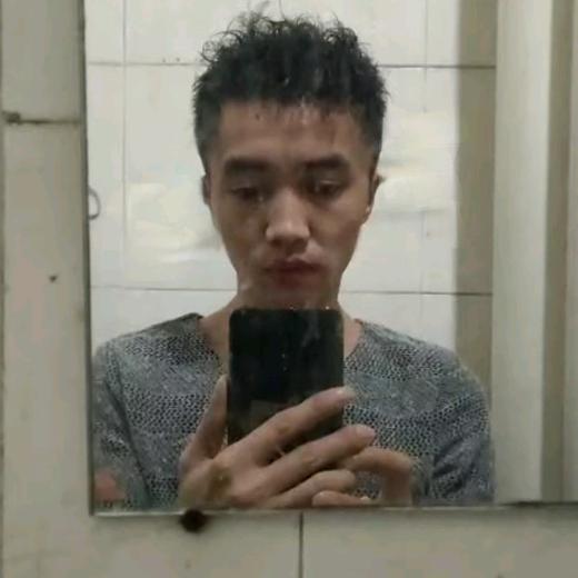 小吴爱跑调🎙️