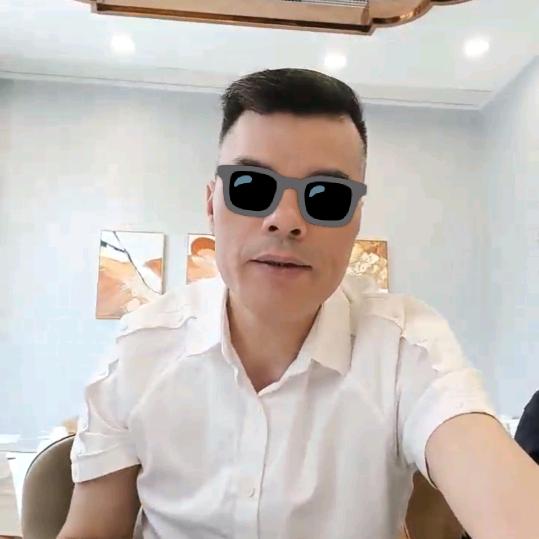 经纬↝113°