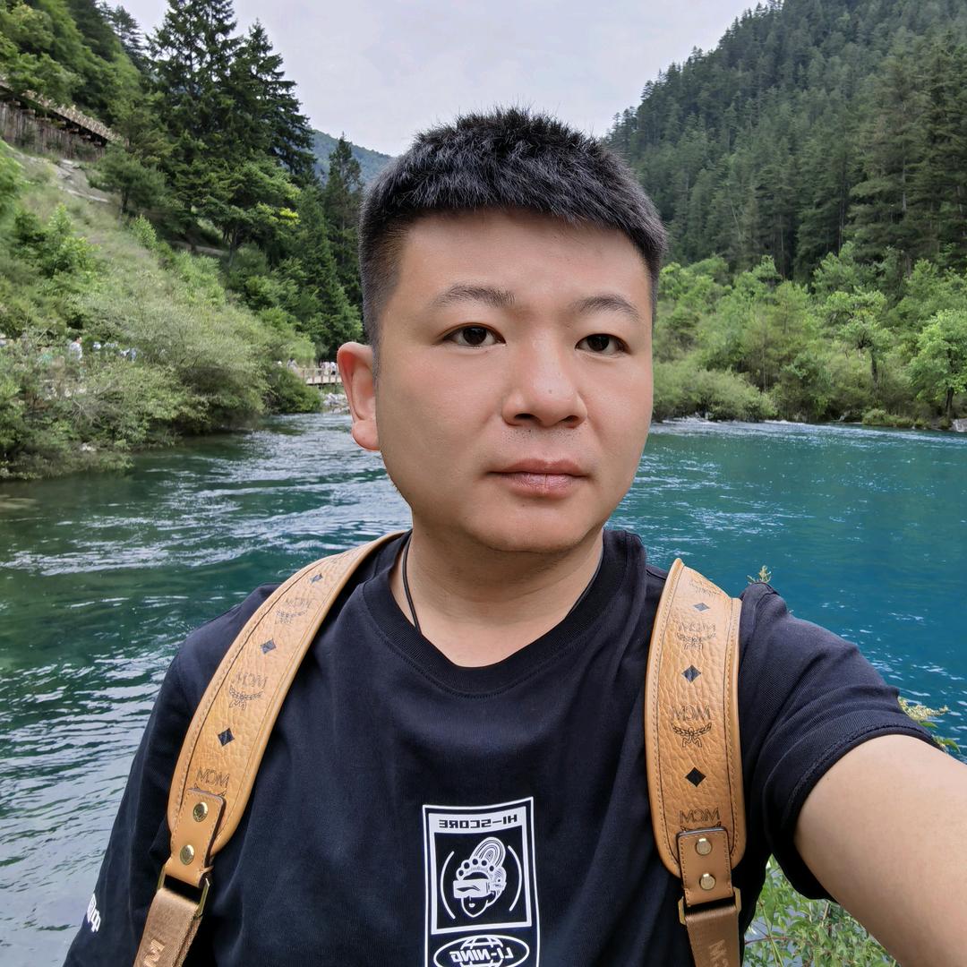 纳可不一样(懂吃爱玩)