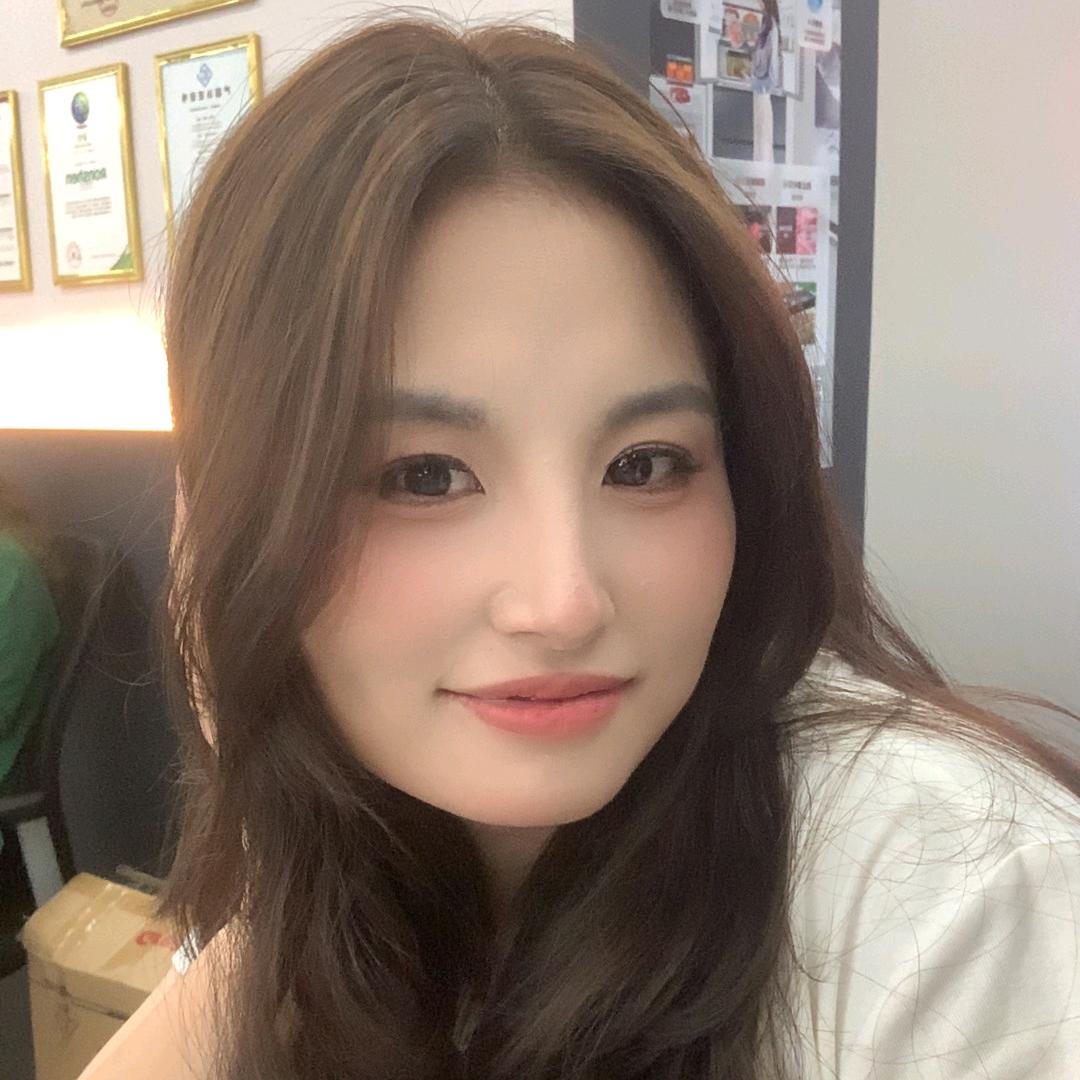 是赵赵吖