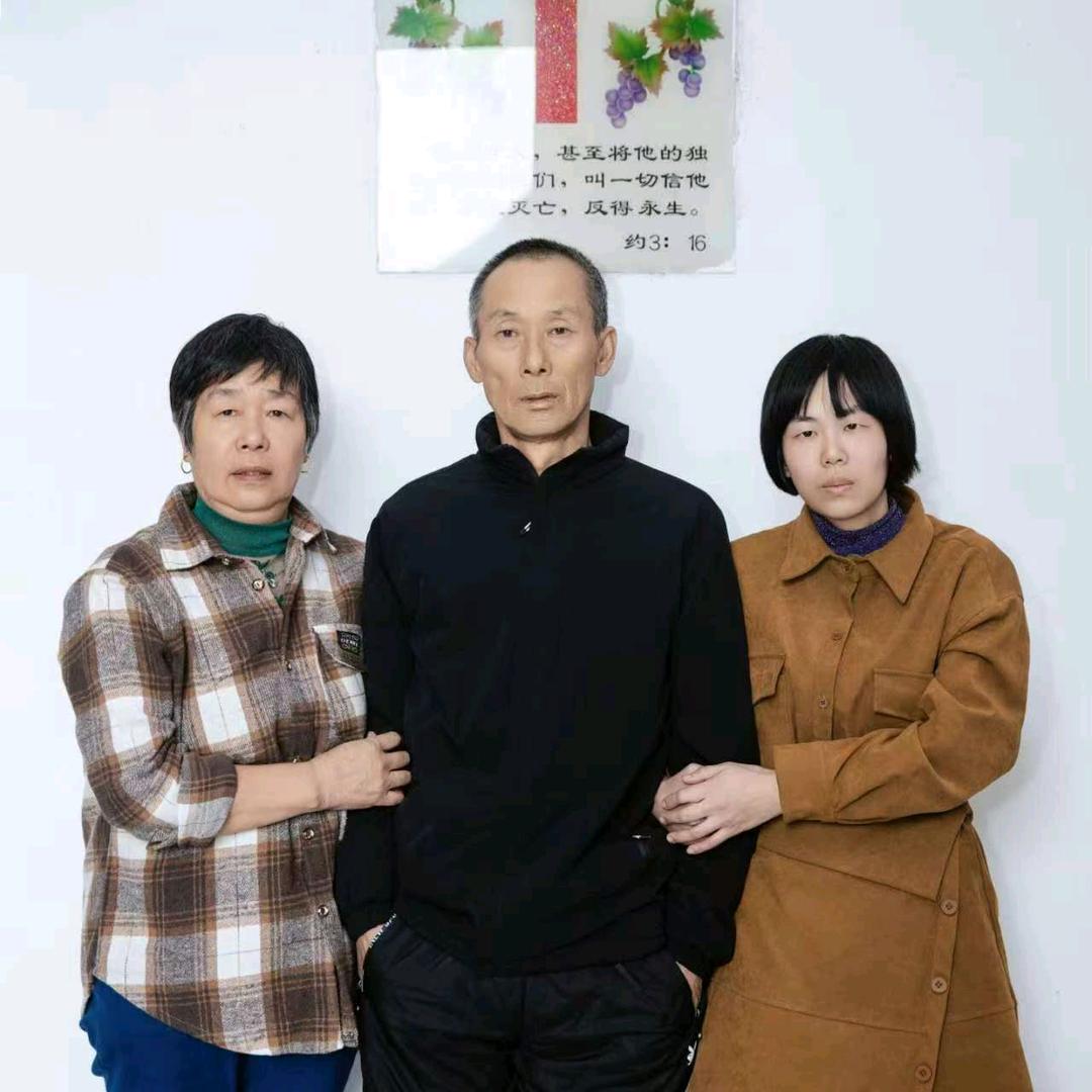 官姜陈某俤