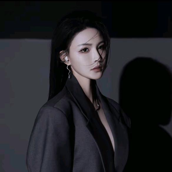 溶溶RONGRONG持续上新