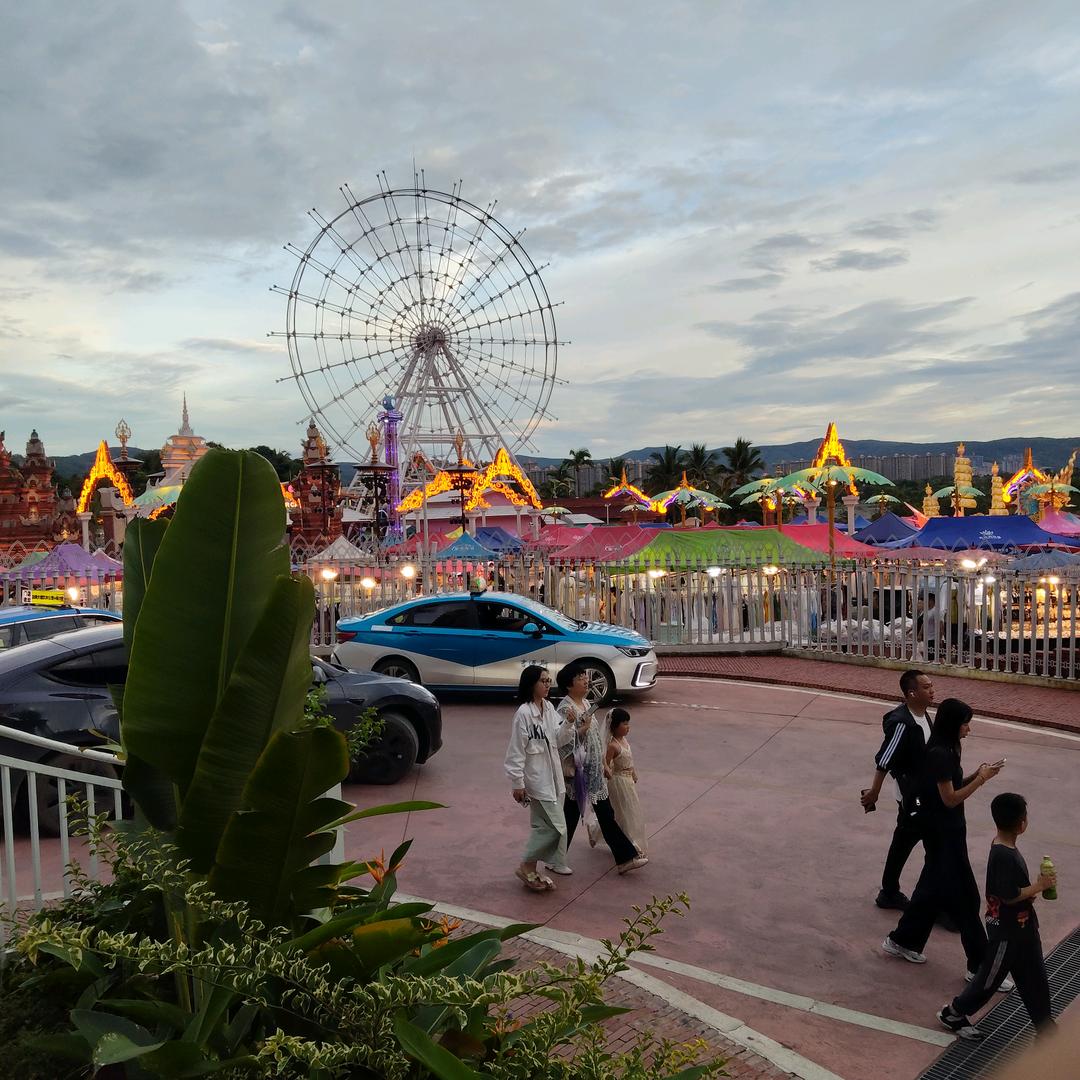 用户6934866783718李小龙