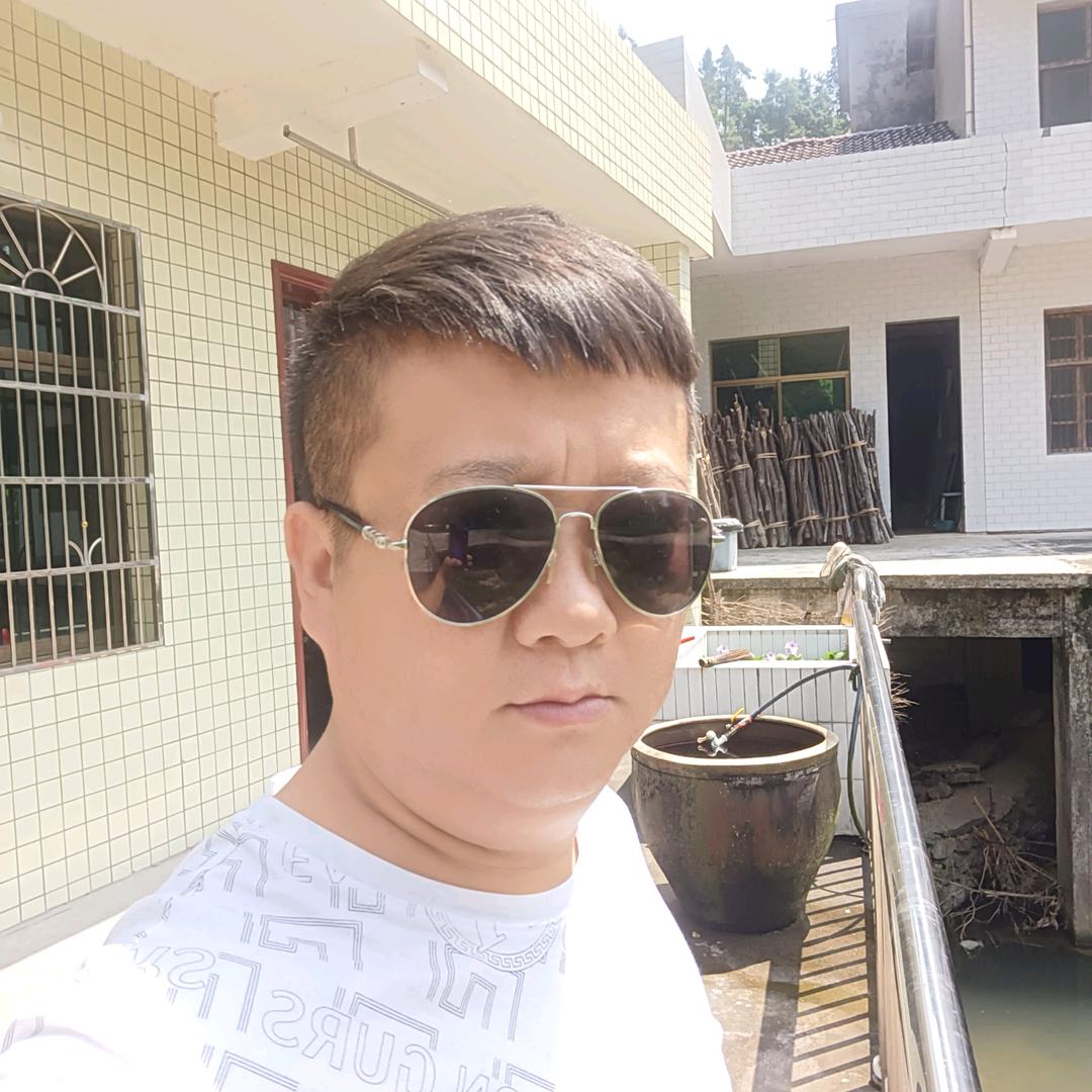 古月胡꧁채문영꧂