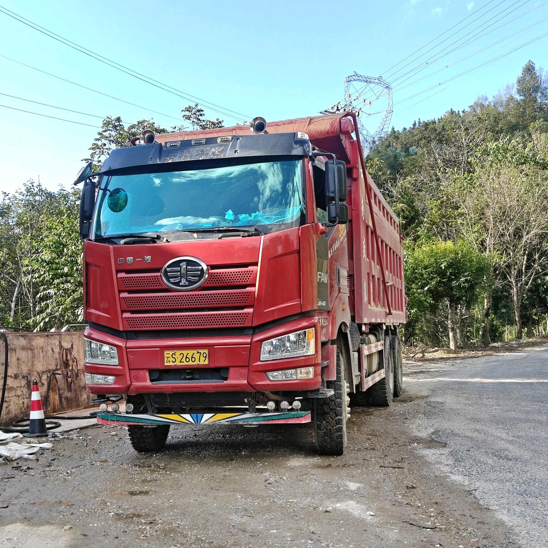 零零后卡车人（小啊磊）