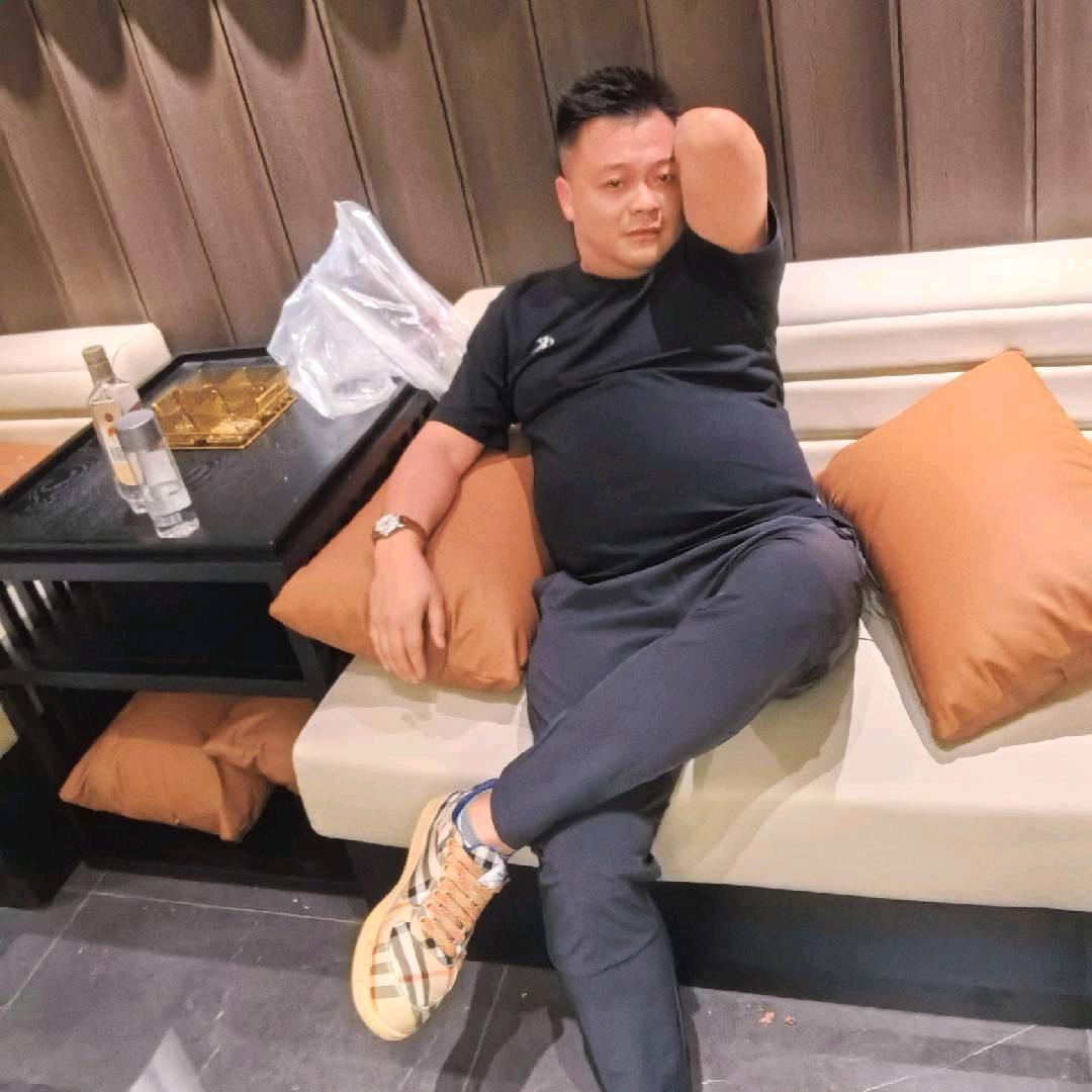 三台杨哥的鳄鱼软装馆