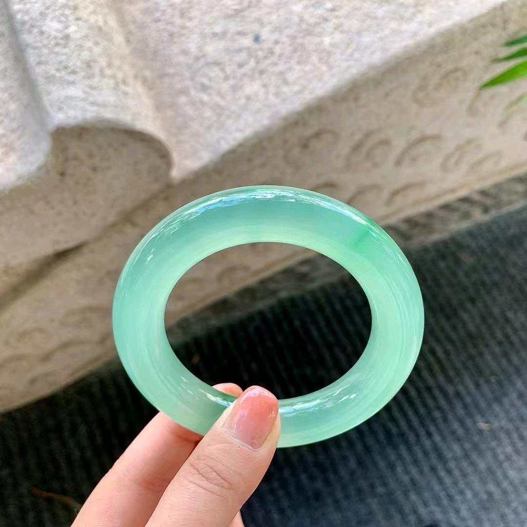 缅甸翡翠手镯批发3店
