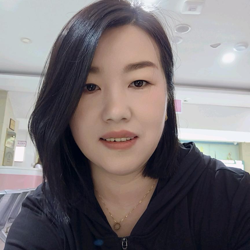 建设路小飞象花姐