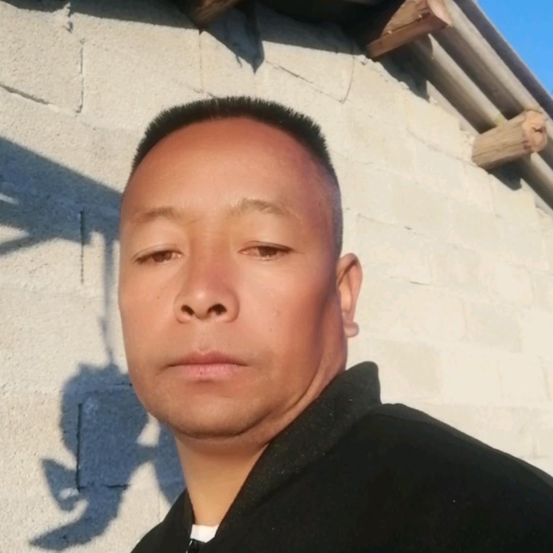罗志明