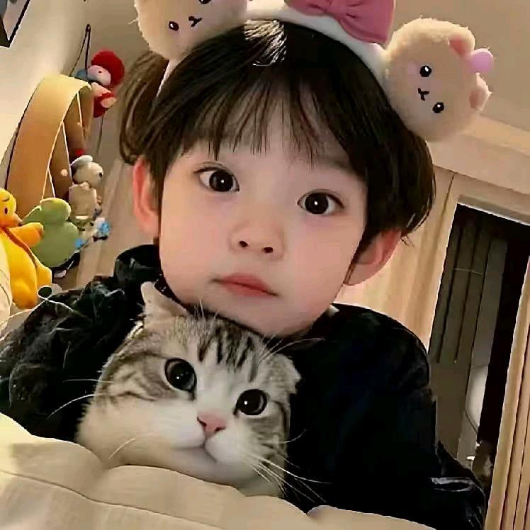 小宝也犯困🖤