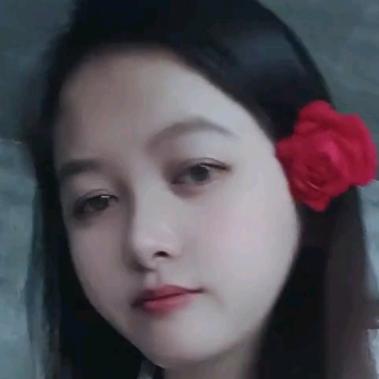 芳芳（俩个娃的娘）
