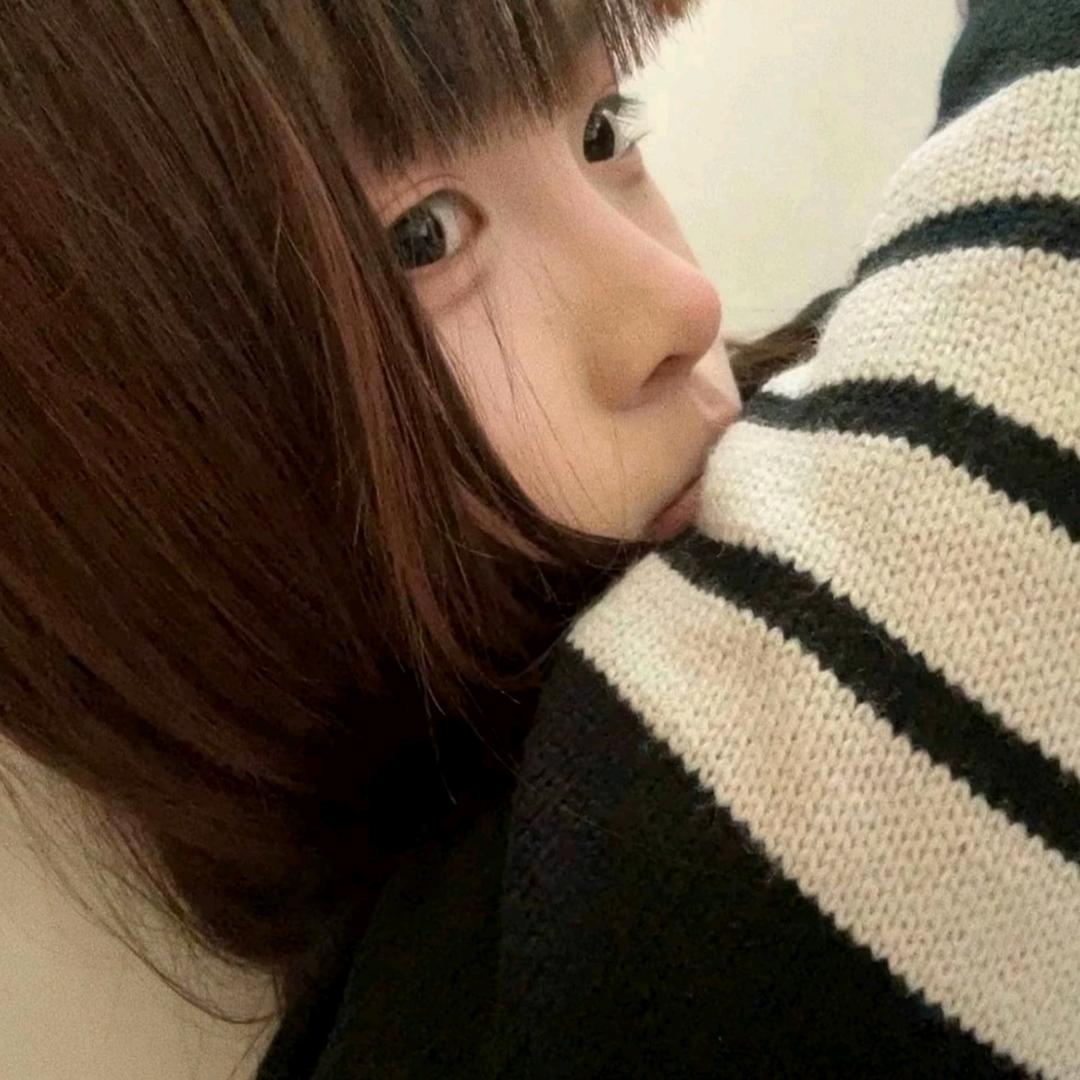情 困.