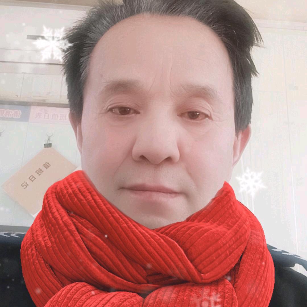 杨川新