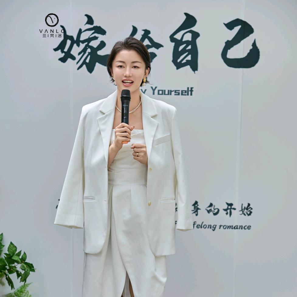 金金金